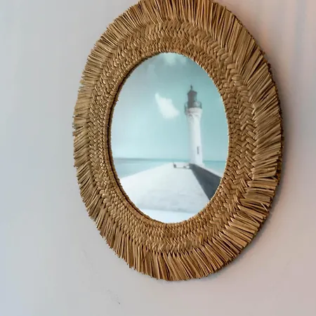 One Bedroom Next To The Port Apartment *