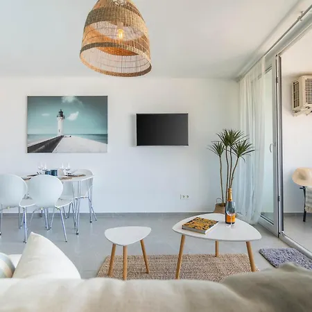 Apartment One Bedroom Next To The Port *